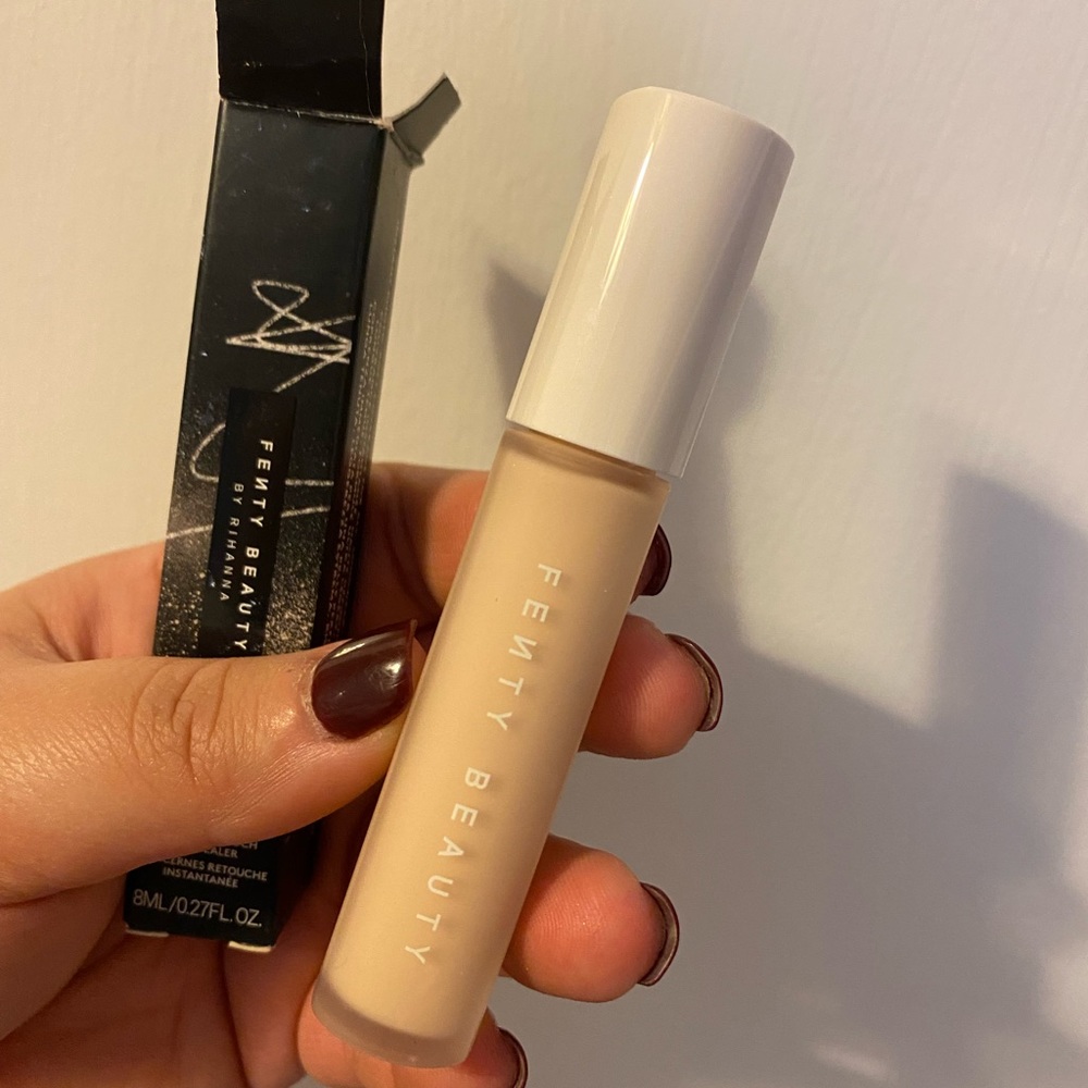 Fenty beauty 120 concealer